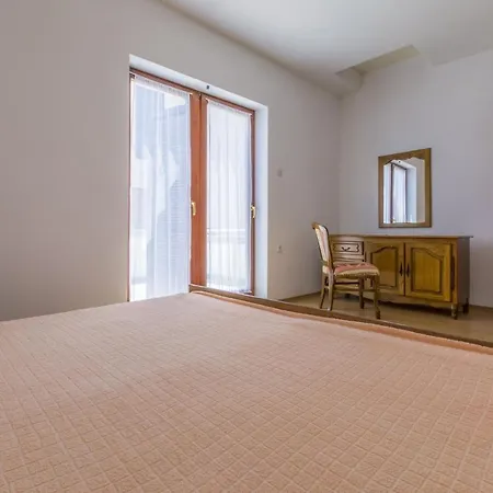 公寓 Draga 茨里克韦尼察